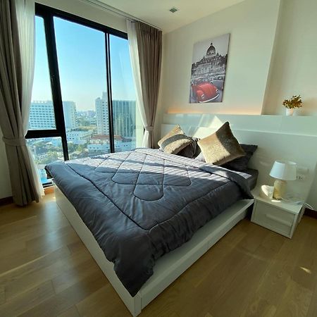 The Astra Luxury Condo In Town Csiangmaj Kültér fotó